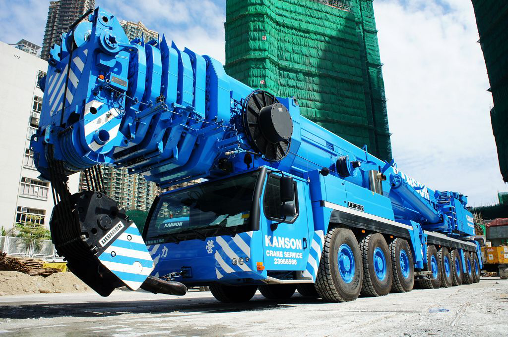 自動車 LIEBHERR LTM1500-8.1 LIEBHERR LTM1500-8.1 – Kanson