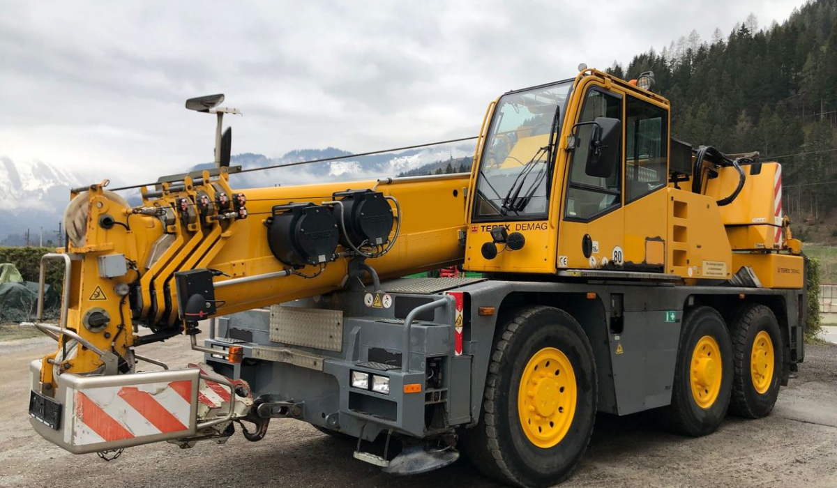 DEMAG-AC40city